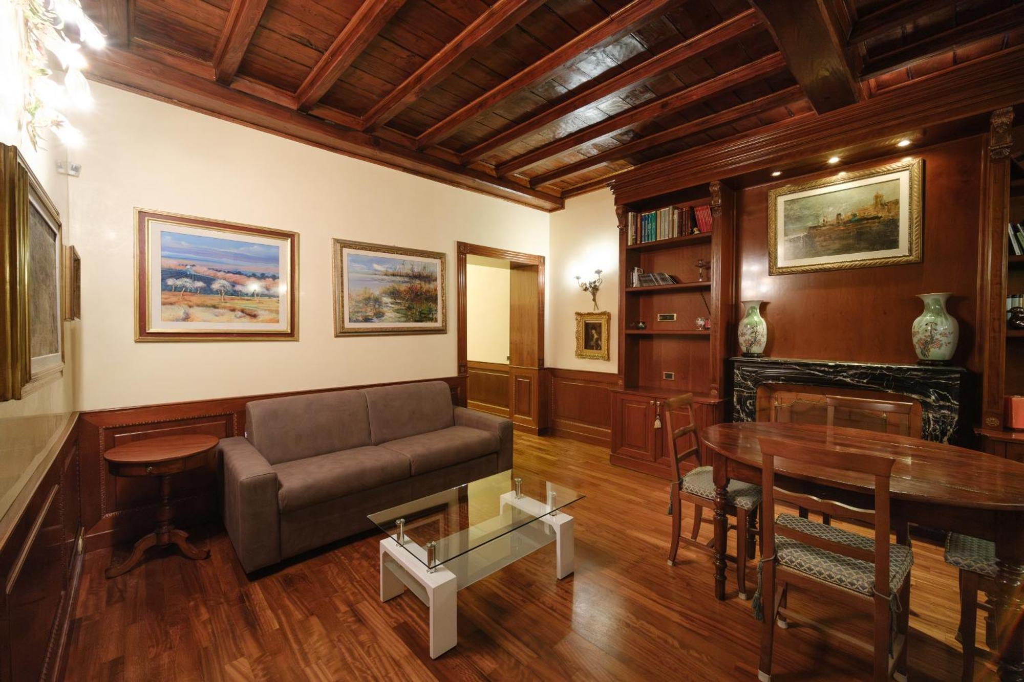 Spanish Steps Retreat Buddyrent Apartment