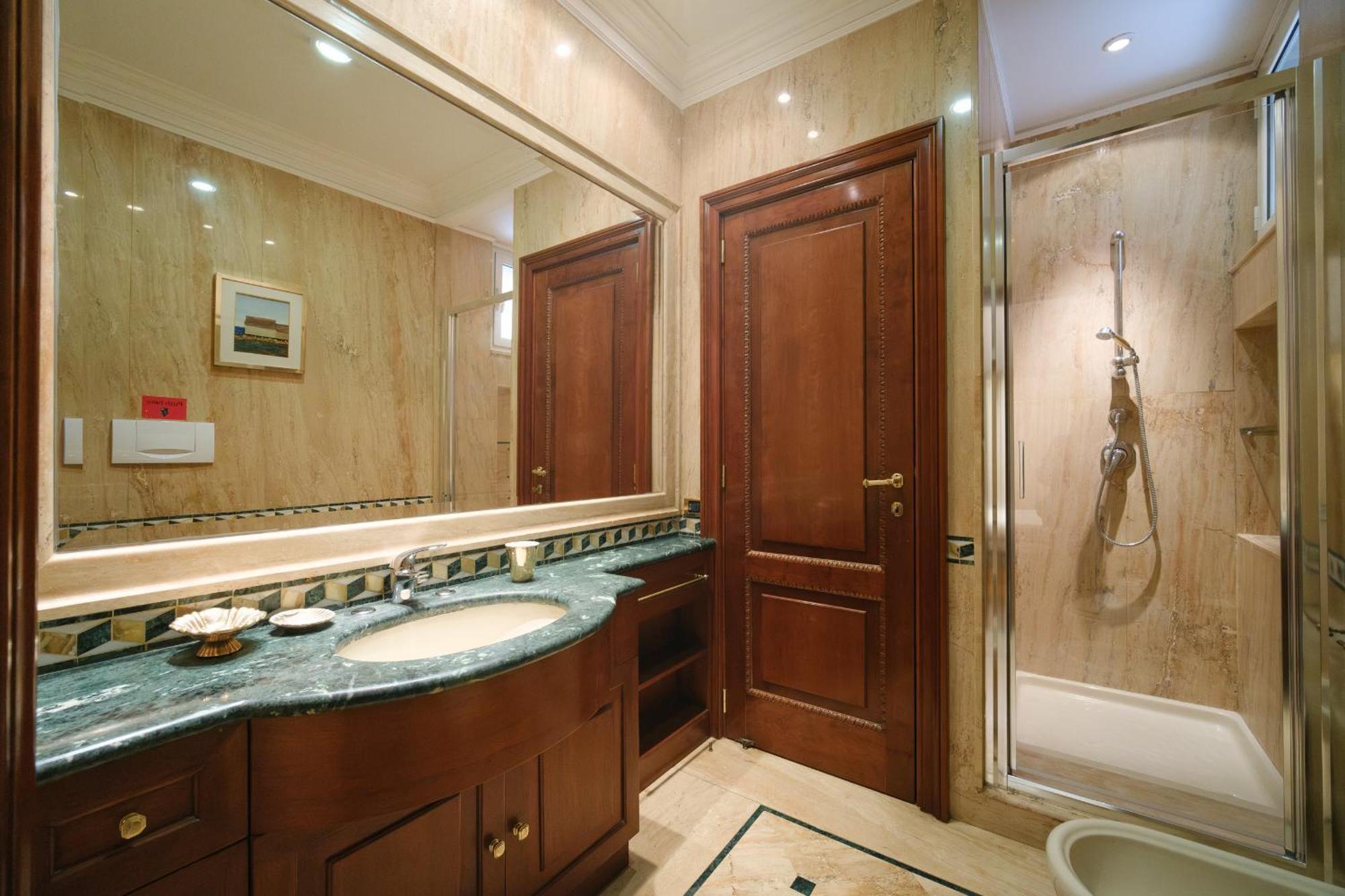 Apartment Spanish Steps Retreat Buddyrent
